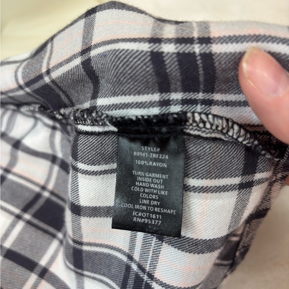 Sanctuary Black and White Plaid Button-Down Boyfriend Shirt - Picture 7 of 8